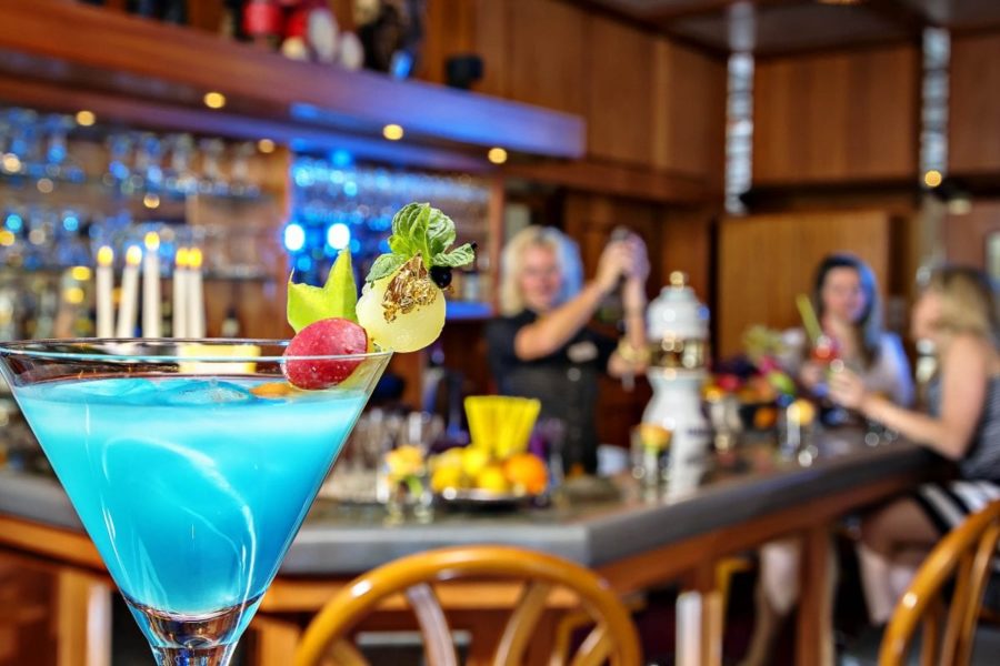 Cocktail Party in der Hotelbar Hotel Sonnengarten