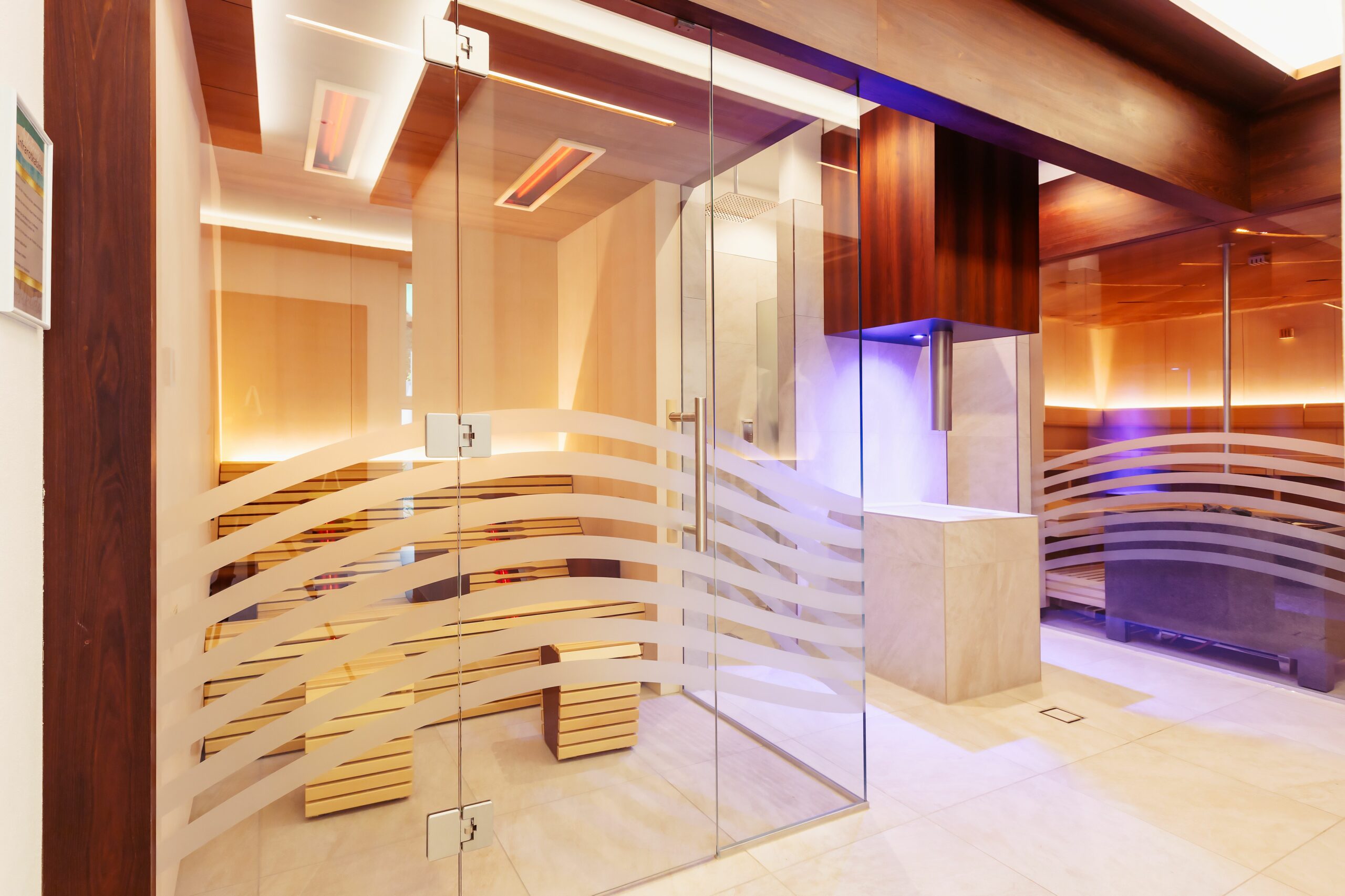 Hotel Sonnengarten, Bad Wörishofen, Saunabereich, Infrarotkabine, Eisbrunnen, Dusche, Sauna